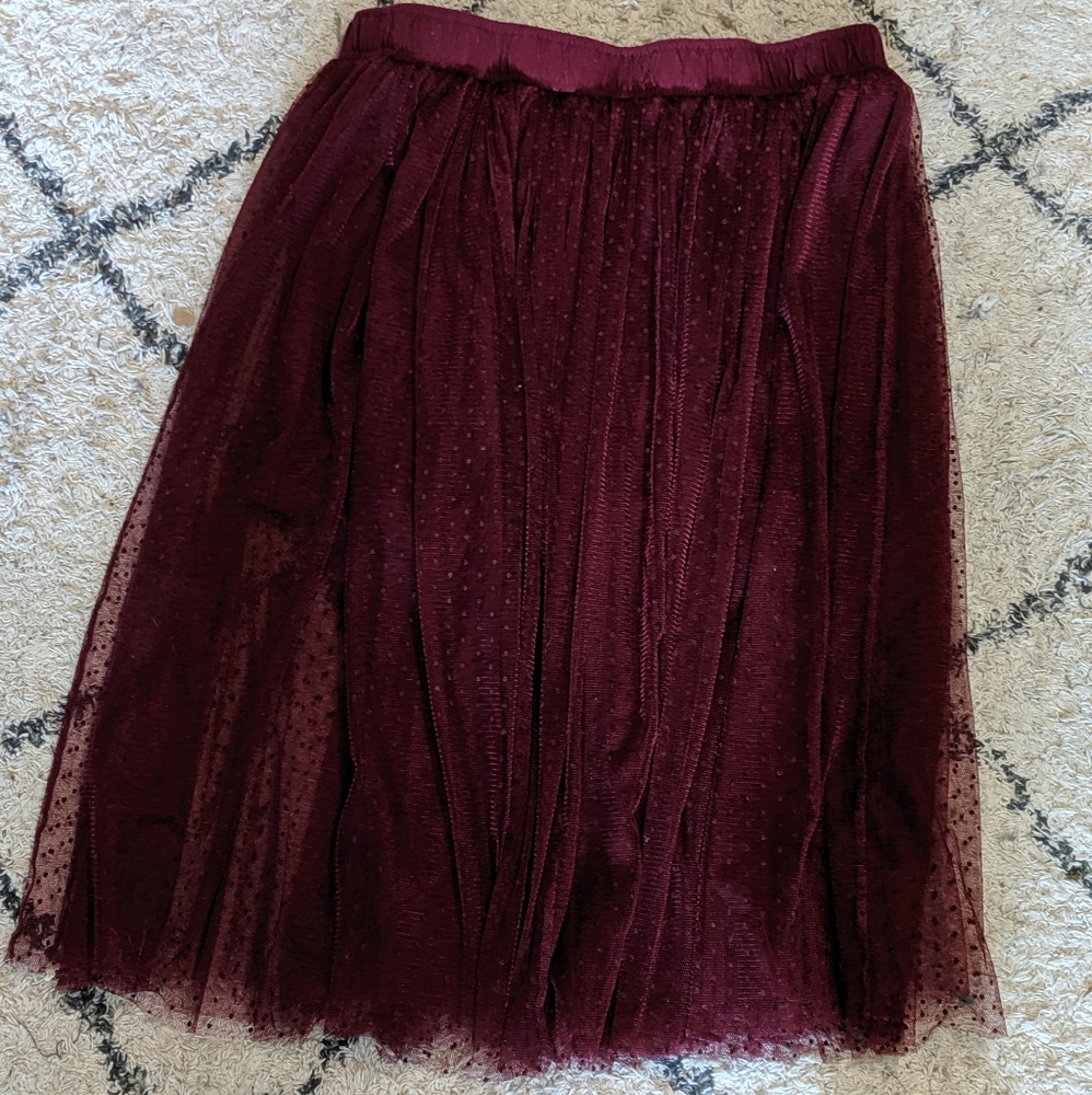 Forever 21 burgundy skirt